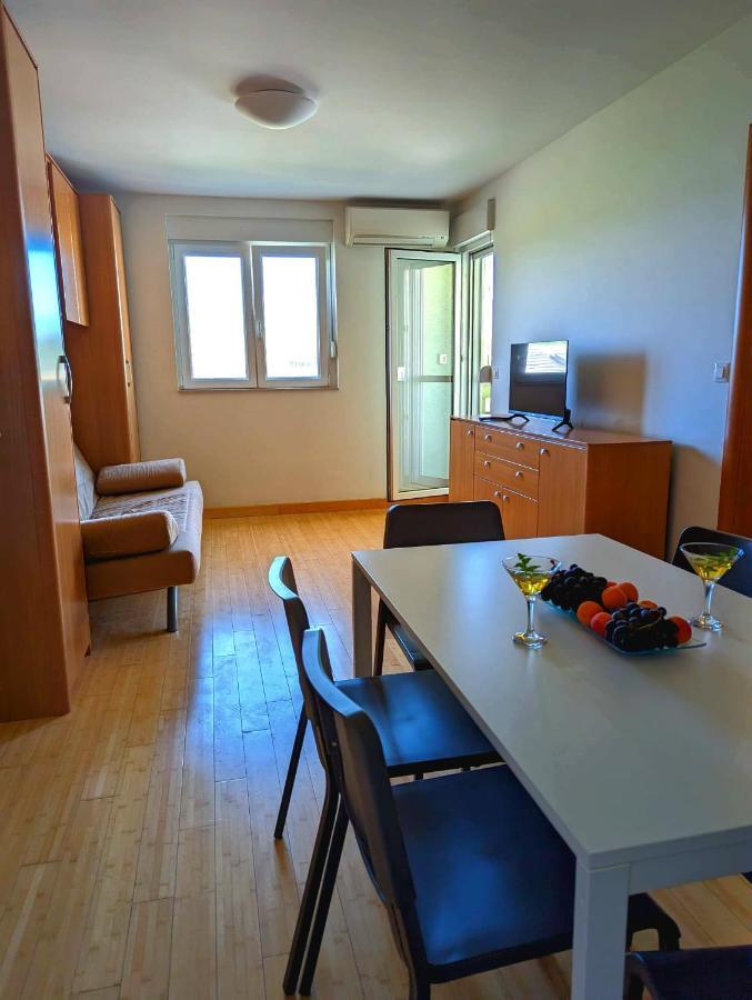 City Apartment Omiš Eksteriør billede